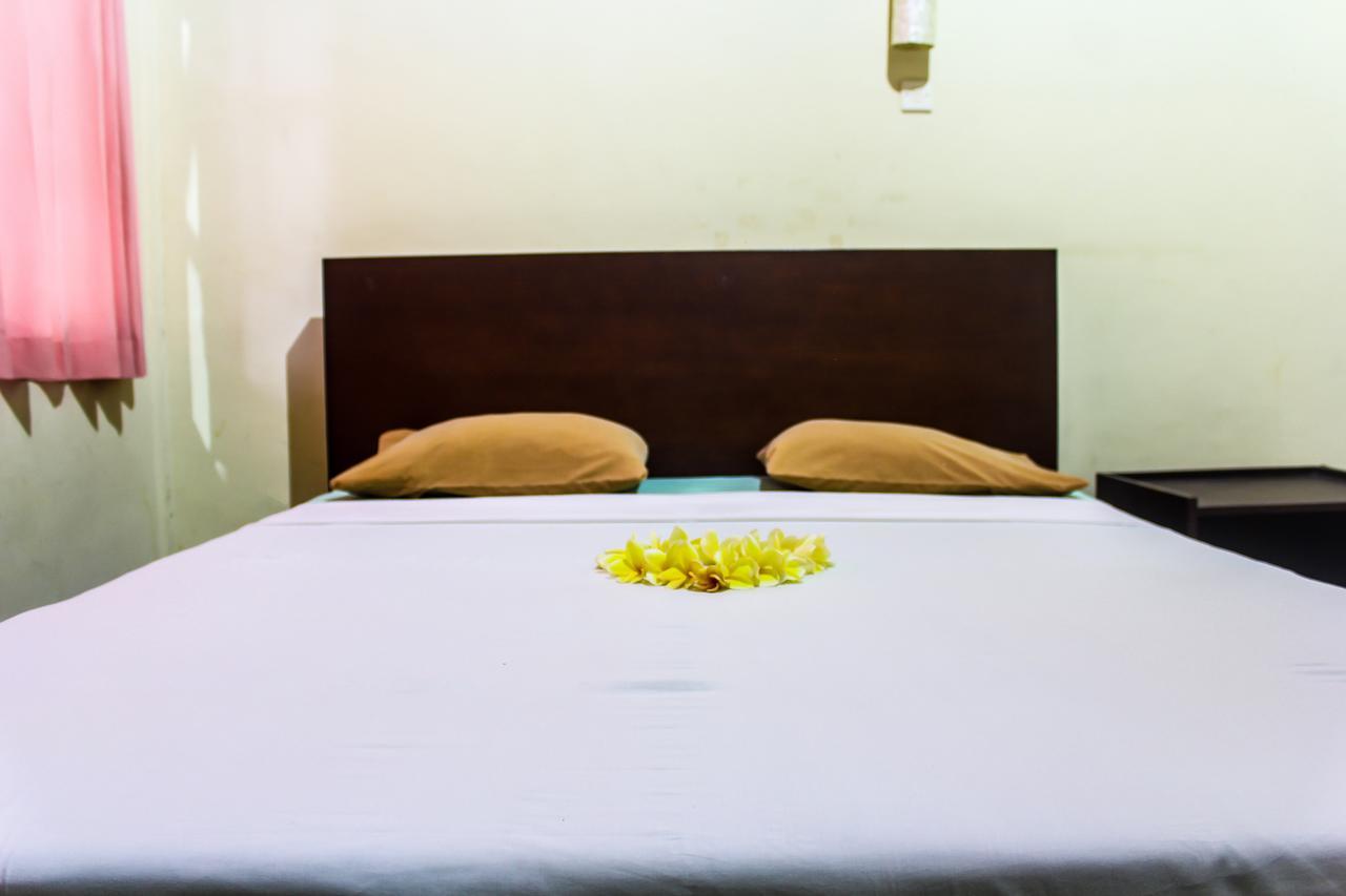 Budhi Beach Inn Kuta Lombok Εξωτερικό φωτογραφία