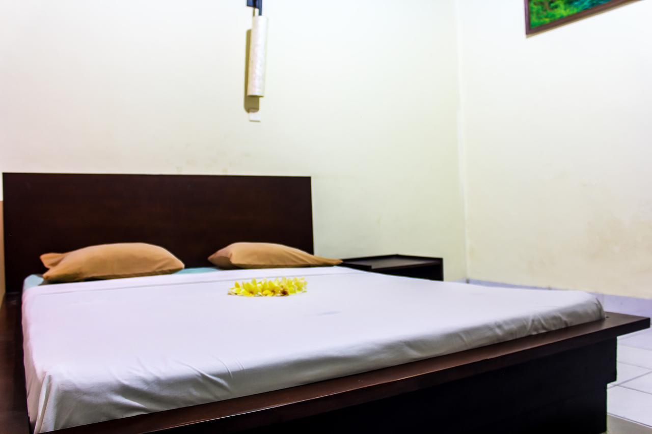 Budhi Beach Inn Kuta Lombok Εξωτερικό φωτογραφία