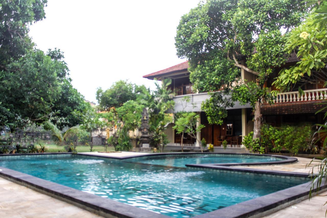 Budhi Beach Inn Kuta Lombok Εξωτερικό φωτογραφία