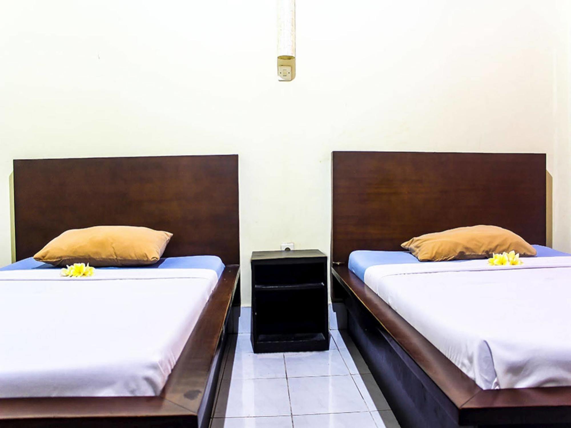 Budhi Beach Inn Kuta Lombok Εξωτερικό φωτογραφία